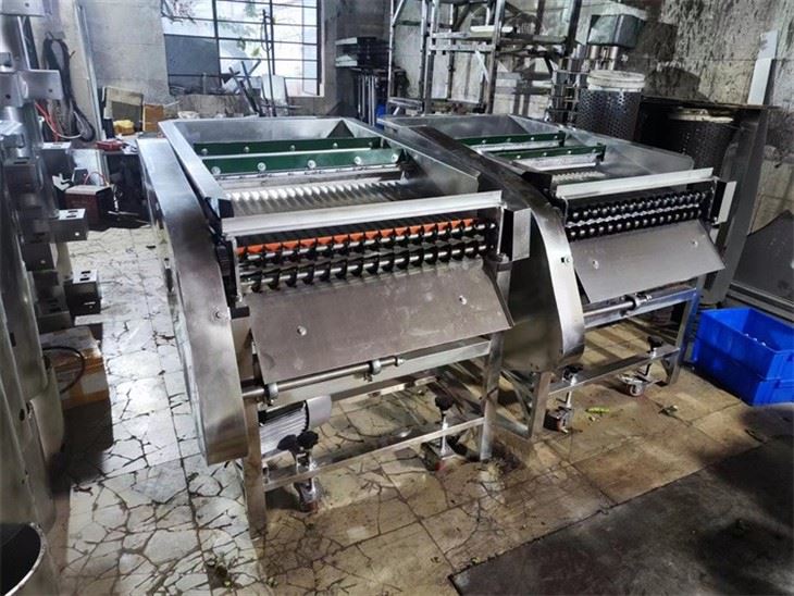 Peas Shelling Machine
